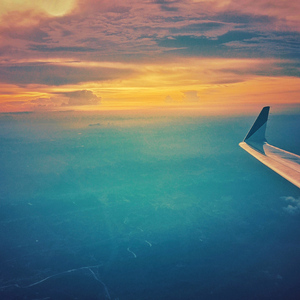 祼体大胸美女自慰不打码
